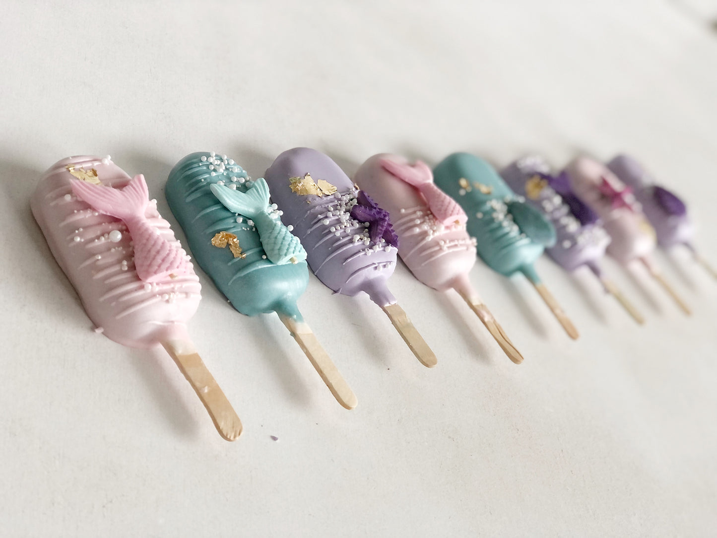 Cakesicles