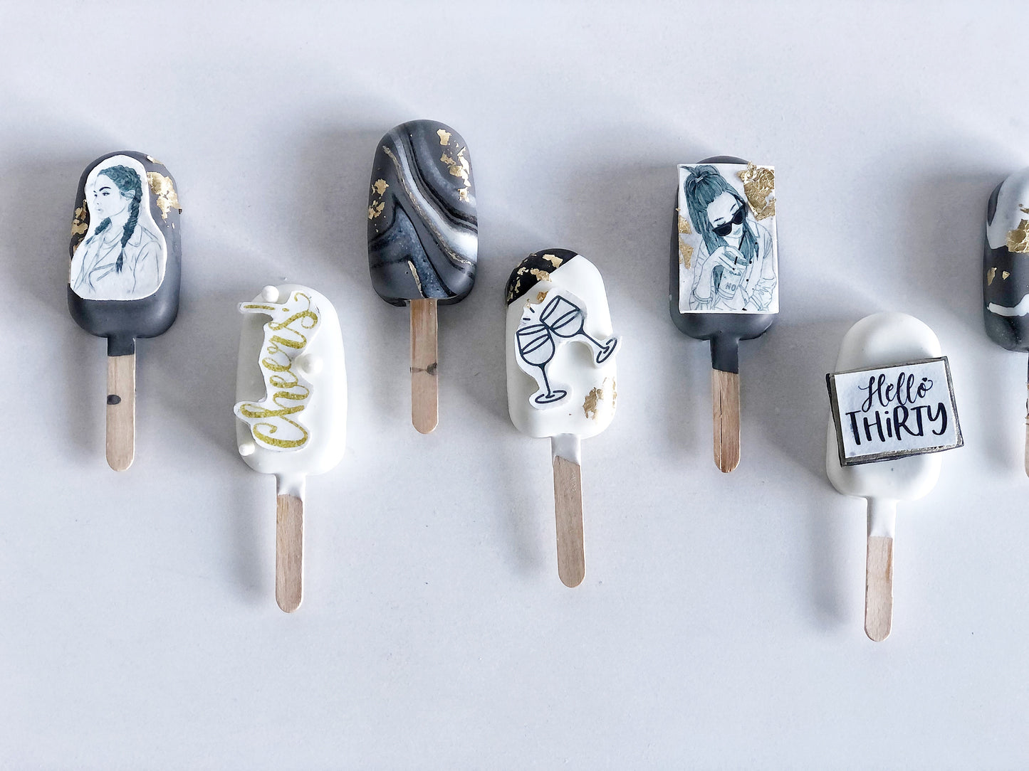 Cakesicles